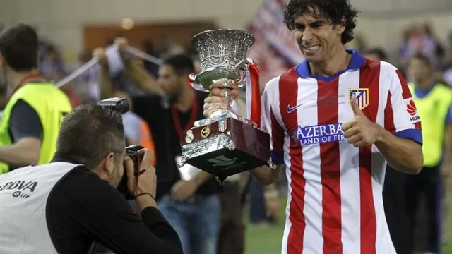 La felicidad del Atlético de Madrid tras ganar la Supercopa de España-foto-2