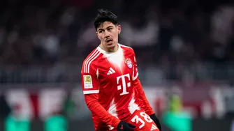 Felipe Chávez podría dejar Bayern Múnich pese a debutar con el equipo principal / Bayern Múnich