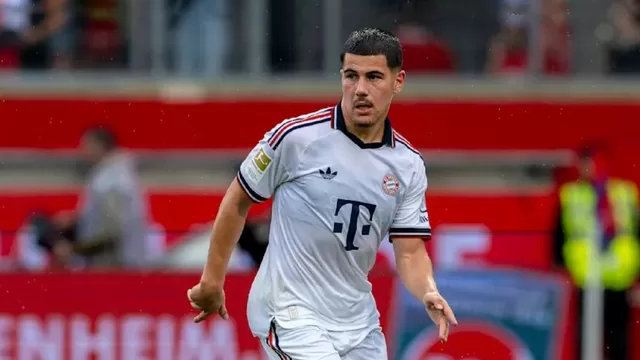 Conoce los cuatro equipos que pelearían por el fichaje de Felipe Chávez tras su posible salida de Bayern Múnich / Fuente: X Bayern Múnich