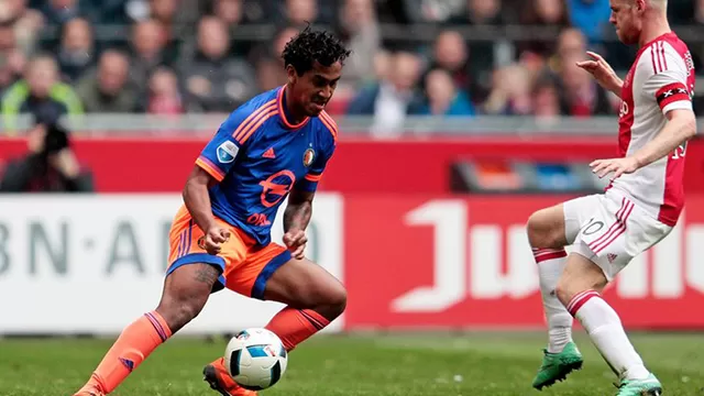 Renato Tapia debut&amp;oacute; en la ca&amp;iacute;da 2-1 de Feyenoord ante el Ajax