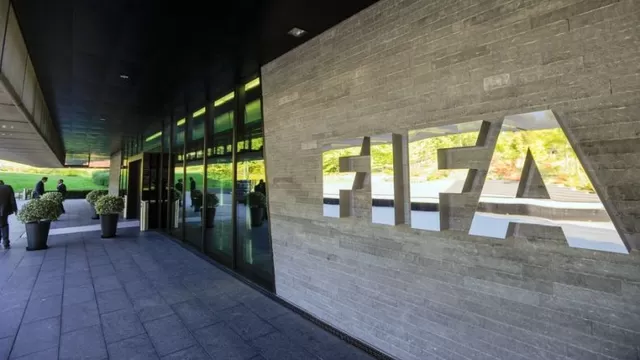 FIFA: directivo usó a su hija de 10 años para cobrar 2 millones de dólares