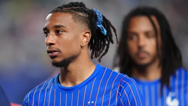 El máximo ente del fútbol tomó una drástica decisión sobre la amarilla a Michael Olise que la delegación francesa solicitó que se anulara. | Foto: Reuters by Kyle Ross | AD