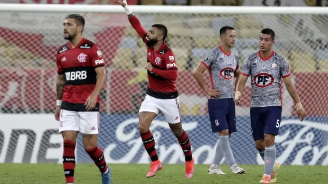 Flamengo goleó 4-1 a Unión La Calera y sigue líder del Grupo G de la Copa Libertadores