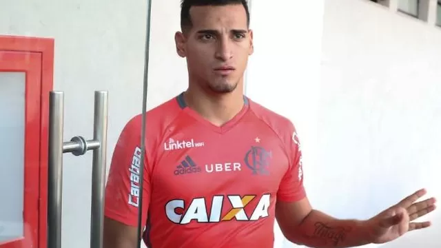 Flamengo: &quot;Miguel Trauco es un atleta dotado de mucha fuerza física&quot;
