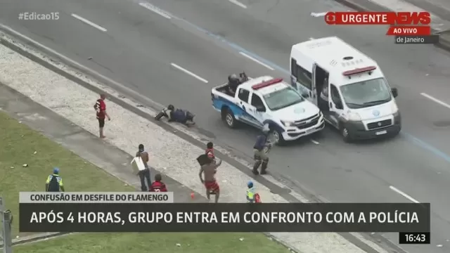 La fiesta de Flamengo terminó con un enfrentamiento entre hinchas y policías. | Video: Globo