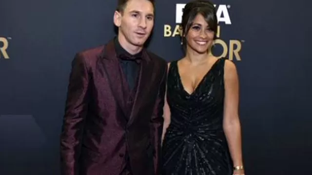Messi y Antonella, su pareja, en la premiaci&amp;oacute;n del Bal&amp;oacute;n de Oro.-foto-1