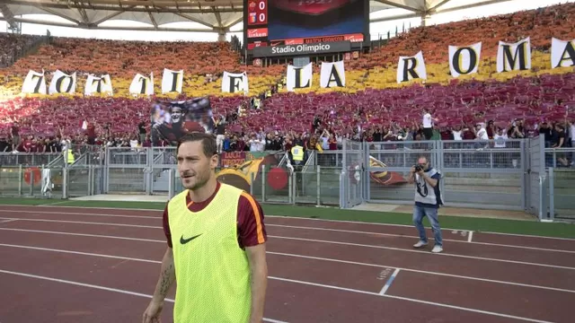 Francesco Totti: las imágenes de su sentido adiós a la Roma-foto-2