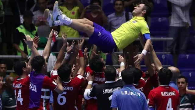 Futsal: Irán eliminó a Brasil y así despidieron a Falcao de mundiales