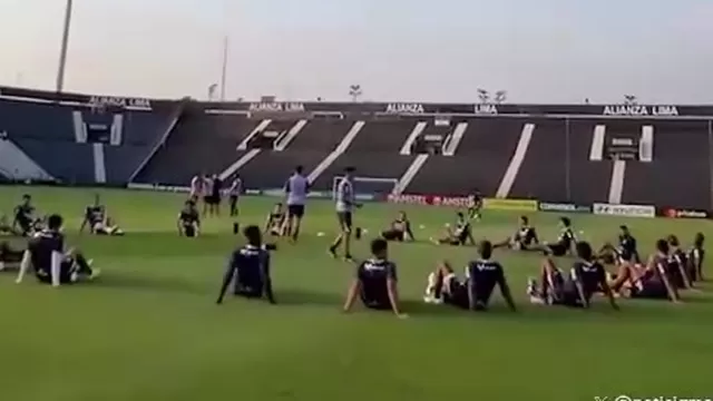 El entrenador argentino tiene a su disposición las piezas que necesita para vencer a 2 de Mayo en Matute. | AD