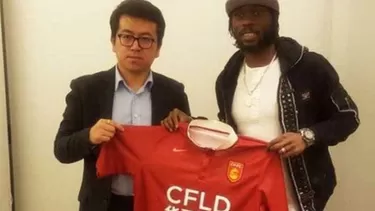 Gervinho deja la Roma y jugará en equipo recién ascendido de China