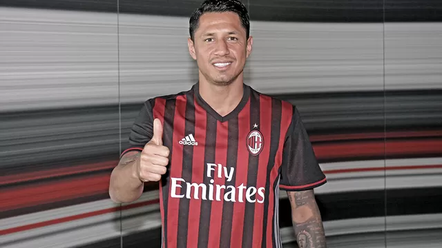 Milan le dio la bienvenida a Gianluca Lapadula: firmó hasta el 2021-foto-2