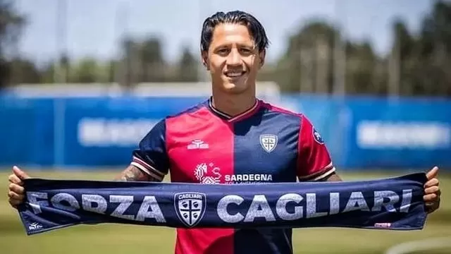 Gianluca Lapadula fue presentando oficialmente en el Cagliari