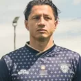 Gianluca Lapadula y la nueva camiseta que vestirá en Italia