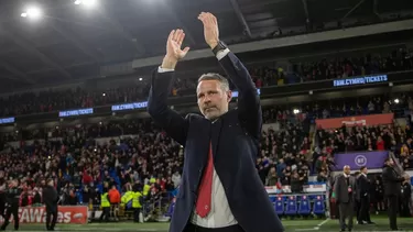 Ryan Giggs jugó toda su carrera en el Manchester United. | Foto: Twitter.