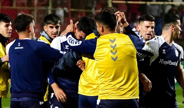 Gimnasia y Esgrima ganó 2-0 a Unión y acecha al líder en la Liga argentina