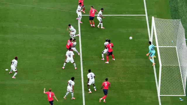 Jude Bellingham marcó en el segudo tiempo el primer gol de Inglaterra ante Panamá para ganar su grupo en el Mundial 2026. (Foto: Reuters)