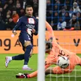 Con goles de Mbappé y Messi el PSG ganó por 3 a 0 al Marsella y sigue como líder de la Liga francesa