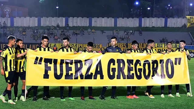 El mensaje de Peñarol. | Foto: Tenfield/Video: @OficialCAP