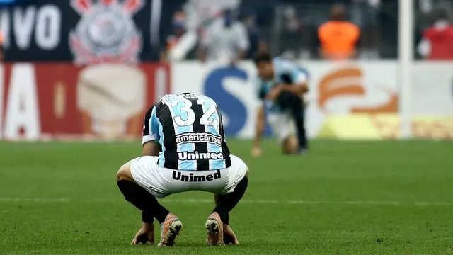 Rafinha y Thiago Santos discutieron en pleno partido. | Video: SPORTV