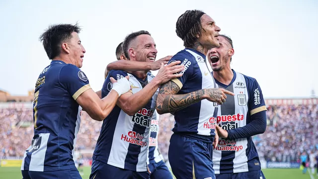Paolo Guerrero hizo historia tras anotar doblete a sus 41 años de edad / CONMEBOL / ESPN