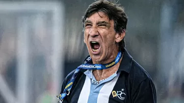 Gustavo Costas, DT de Racing Club, campeón de la Copa Sudamericana 2024. | Foto: AFP