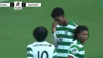 Victor Guzmán anotó en su debut con la camiseta del Sporting de Lisboa de Portugal / Captura / X