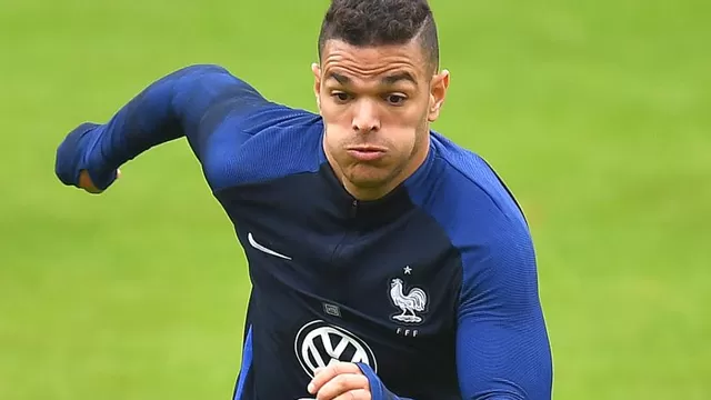 Hatem Ben Arfa cerca de ser el primer fichaje del PSG de Unai Emery