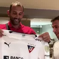 Hernán Barcos visitó la concentración de LDU de Quito en la previa del duelo ante Universitario