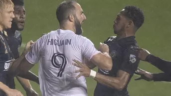 Higuaín y un debut amargo en la MLS: Penal fallado, pelea y derrota