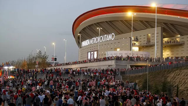 Hincha del Atlético fue apuñalado por otro previo al choque ante Sevilla