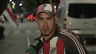 Hinchas de River Plate atacaron el bus de Boca Juniors. | Foto: Cortes&amp;iacute;a TNT Sports