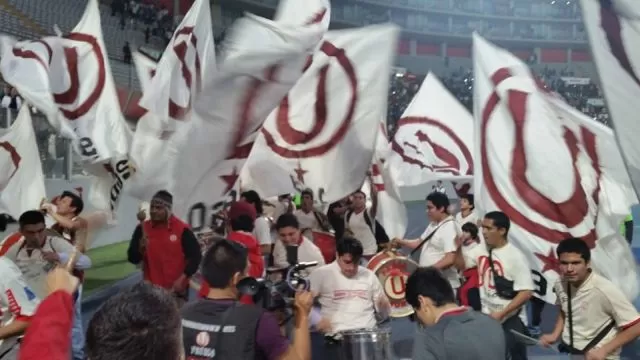 Fotos: Universitario-foto-2