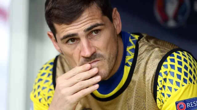 Iker Casillas insinúa su adiós de España con esta escena de Rambo 