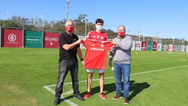 Rodrigo Dourado, mediocampista de 25 años. | Foto: @SCInternacional/Video: YouTube