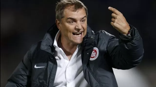 Inter de Porto Alegre despidió al técnico uruguayo Diego Aguirre