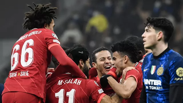 Firmino y Salah le dieron la victoria a sus colores . | Foto:AFP