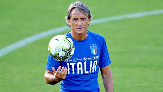 Italia: El seleccionador Roberto Mancini dio positivo al COVID-19
