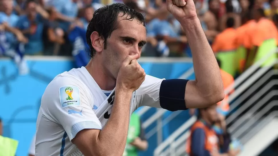 Uruguay clasificó a octavos de final tras vencer a Italia