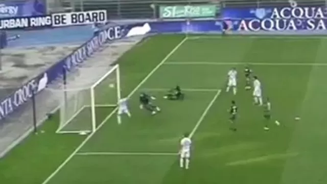 Italia: Valerio Verre falló increíble ocasión de gol para el Hellas Verona