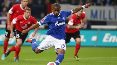 Farfán estuvo seis temporadas en el Schalke 04. | Foto: AFP