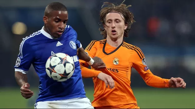 Jefferson Farfán sufre por el descenso del Schalke de la Bundesliga
