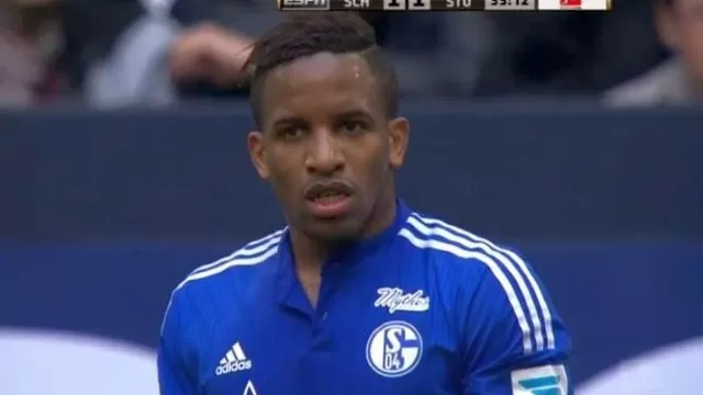 Jefferson Farfán titular en el triunfo 3-2 de Schalke sobre Stuttgart
