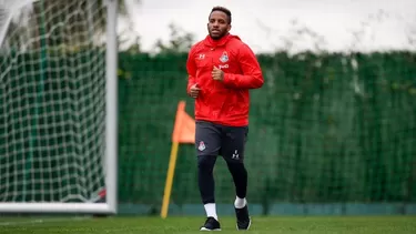 Jefferson Farfán, atacante peruano de 35 años. | Foto: Lokomotiv