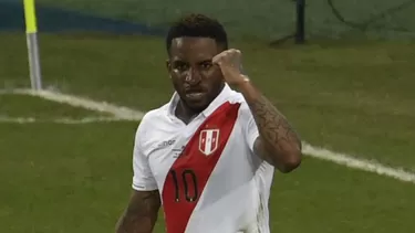 Jefferson Farfán saludó a Rafinha | Foto: AFP.