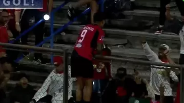 Jeriel De Santis anotó golazo en el empate de Caracas vs Mineiro