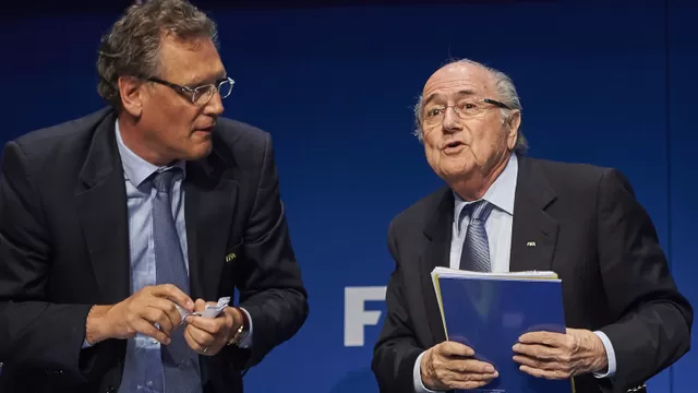 Jerome Valcke y Joseph Blatter (Foto. AFP)