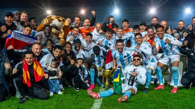 Joao Grimaldo logró título de la Liga de Letonia con Riga FC, poco después de ser elegido el mejor del mes. | Riga