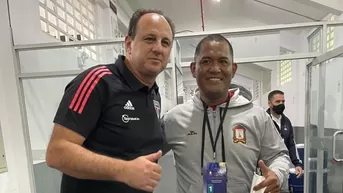 Johnny Vegas conoció a Rogerio Ceni tras partido entre Ayacucho FC y Sao Paulo