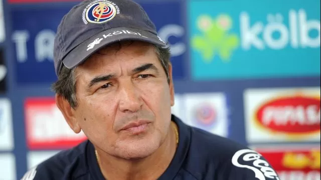 Jorge Luis Pinto dejó la dirección técnica de Costa Rica