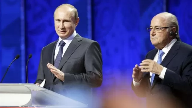 Blatter dio el discurso inaugural junto al presidente ruso. (EFE)